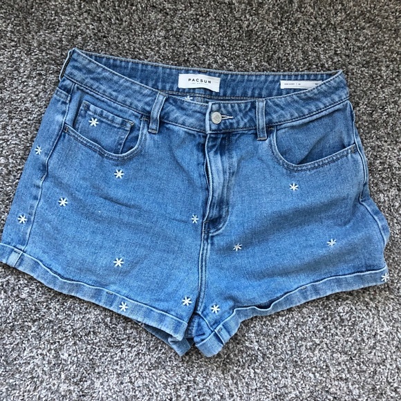 PacSun | Shorts | Pac Sun Raining Daisy 